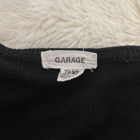 Garage tie-front long sleeve - Picture 6 of 6